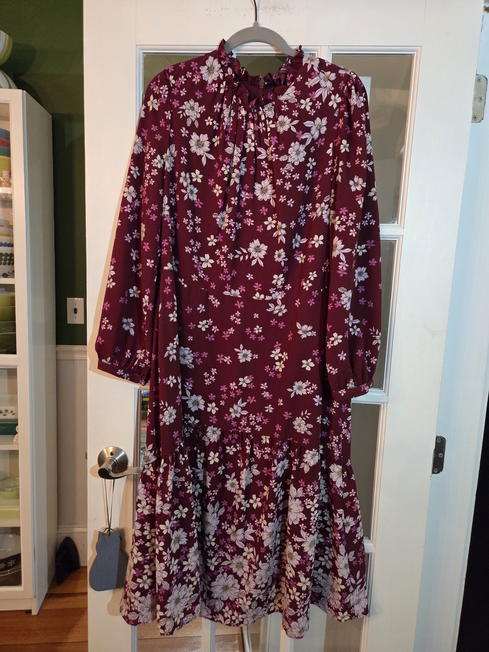Maggy London Floral  Midi Dress in Burgundy - Size 14